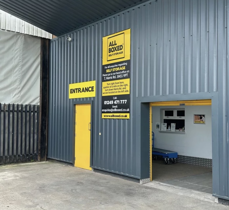 Storage in Calne